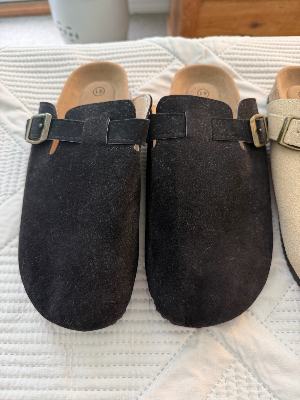 Set of 2 Suede Buckle Clog Mules in Black and Cream Sz 41 Like New - Picture 2 of 7